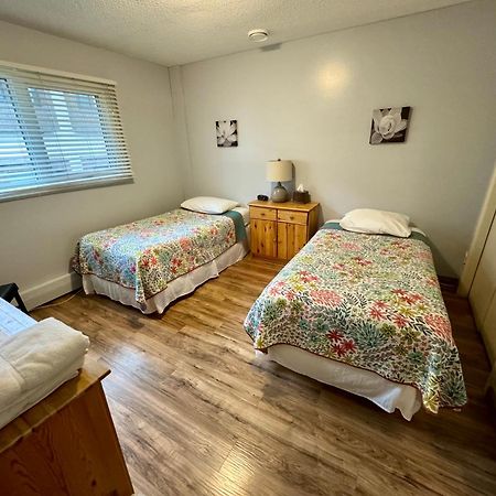 Laura'S Lodge Saskatoon Luaran gambar