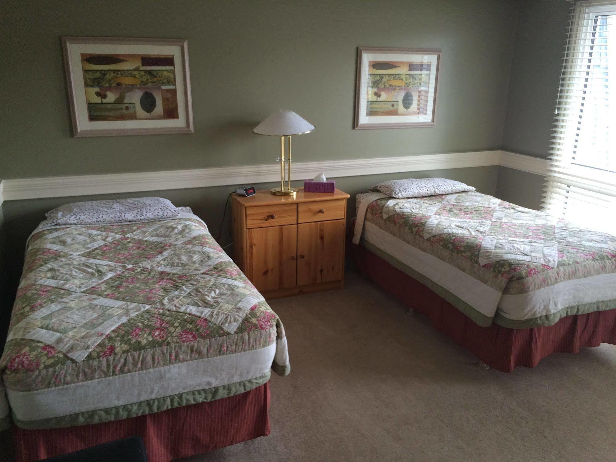 Laura'S Lodge Saskatoon Luaran gambar